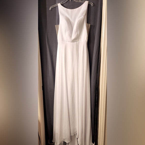 White chiffon bridal dress - Picture 1 of 6